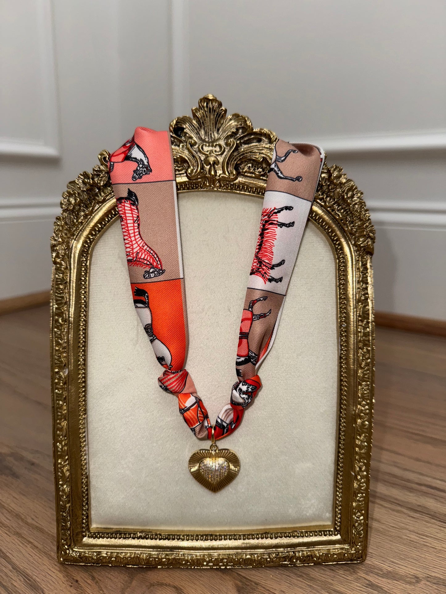The Southern Heart Scarf Necklace-Orange 