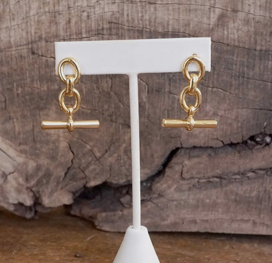 The Golden Dangle Earrings
