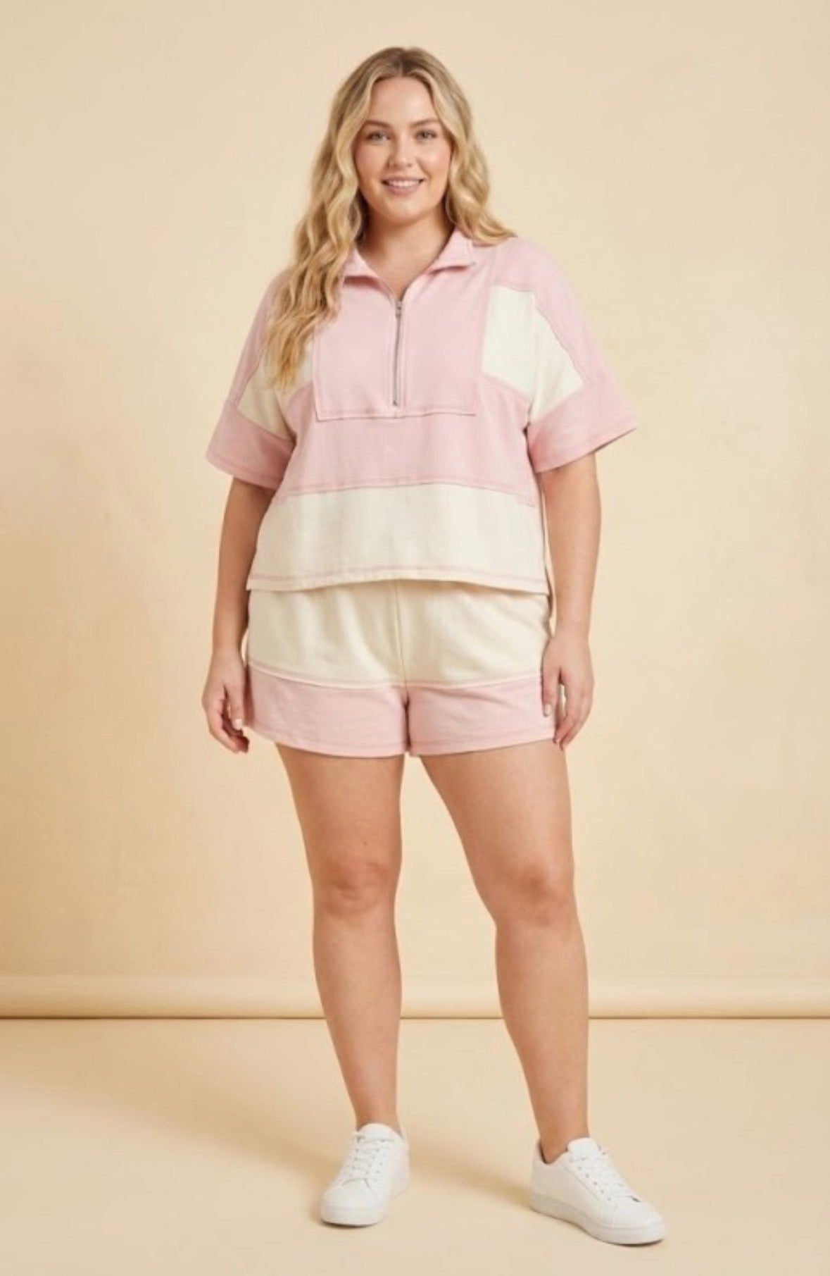 Pretty in Pink Lounge Set – Curvy